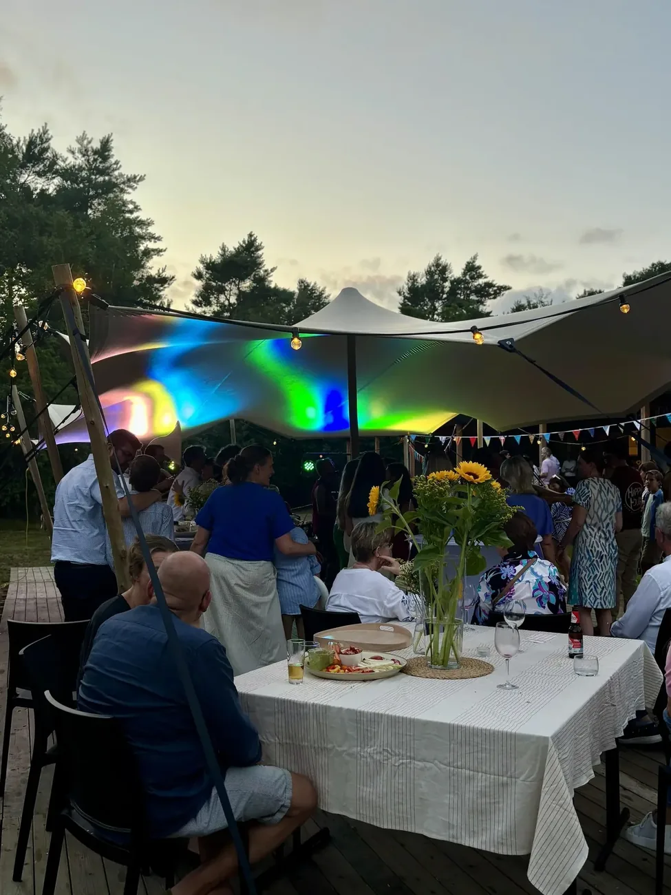 Sfeerverlichting stretchtent avond Limburg